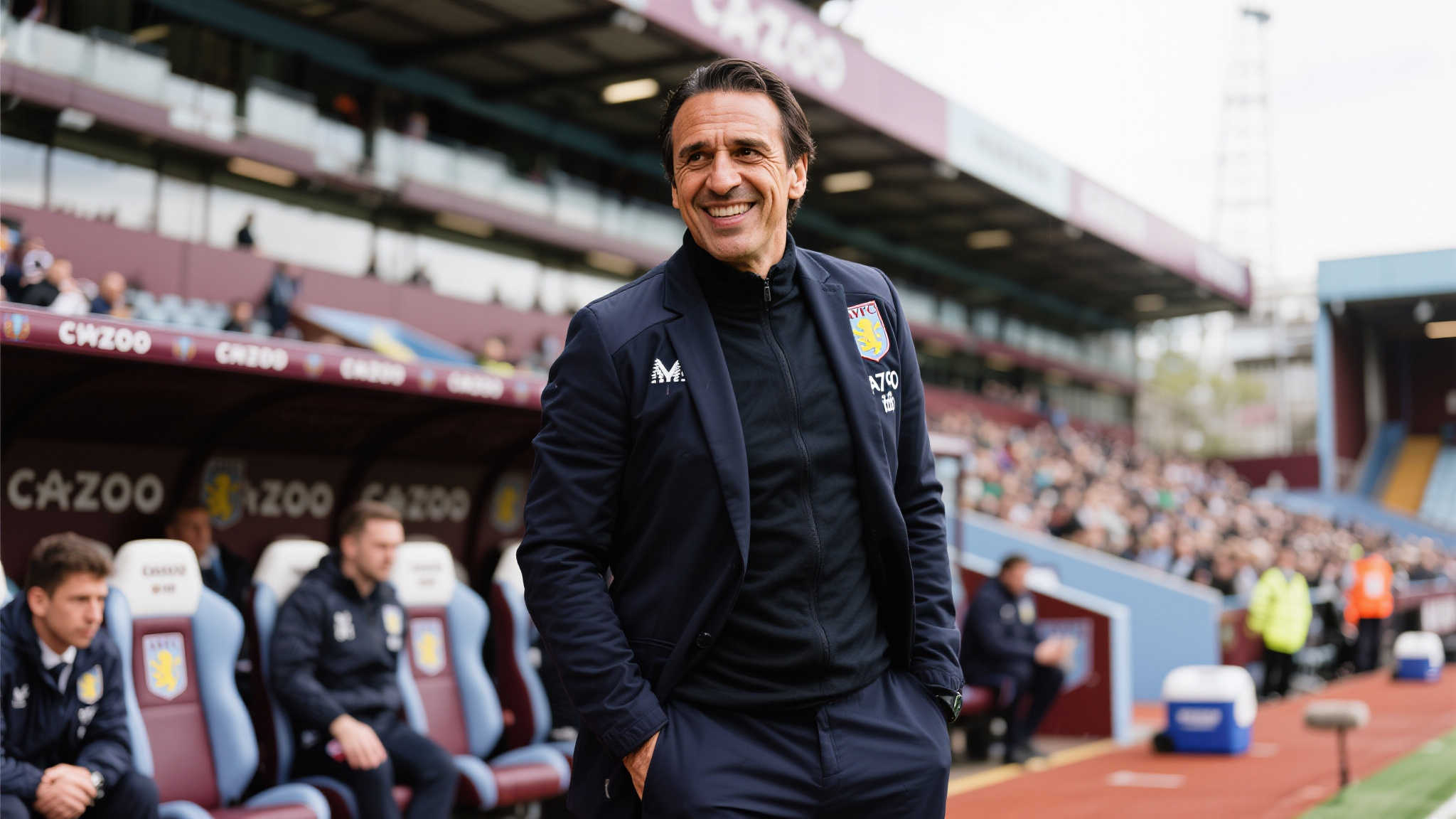 在现代足球世界中，教练的角色变得越来越重要。他们不